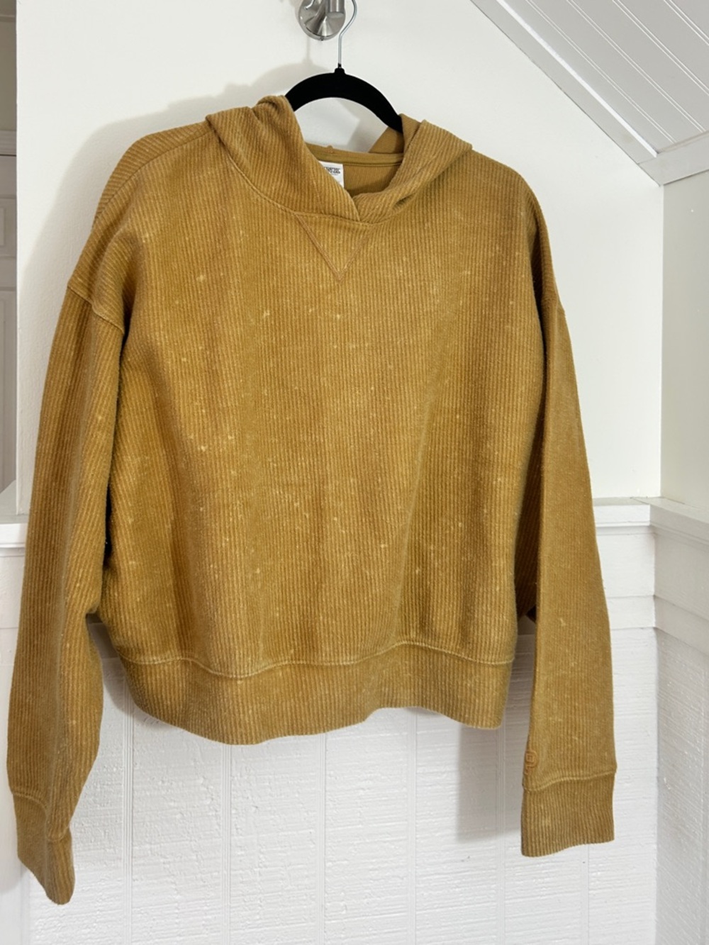 PINK Victoria’s Secret Dark Yellow NWT Textured Cotton Hoodie Size Medium
